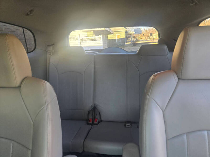 2017 Buick Enclave Leather