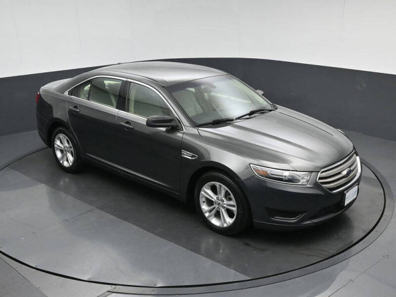 2018 Ford Taurus SE
