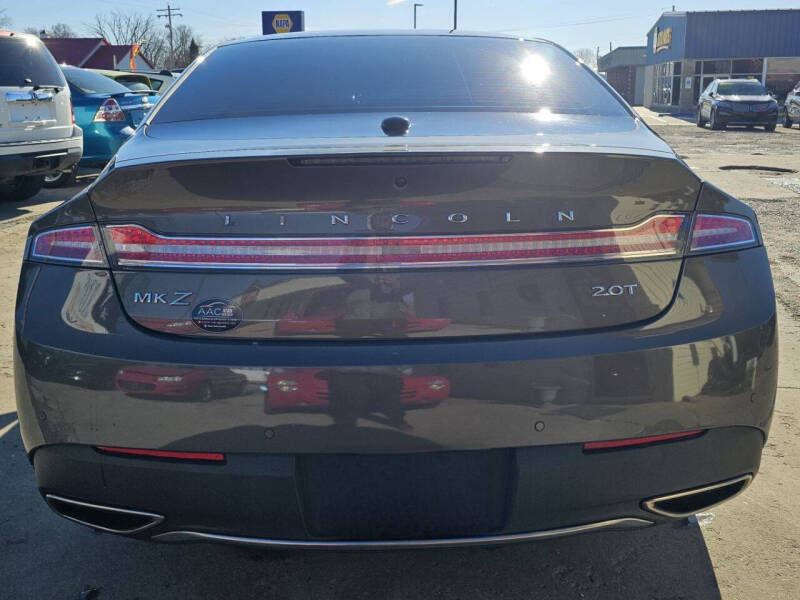 2017 Lincoln MKZ Select