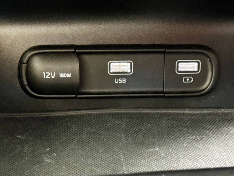 2023 Kia K5