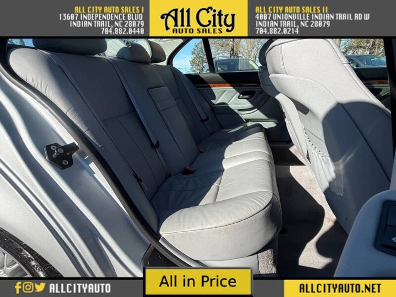 2001 BMW 5 Series 530i