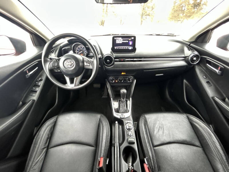 2018 Toyota Yaris iA Base photo 19