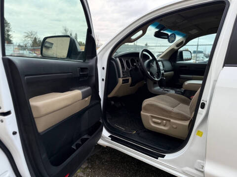 2012 Toyota Tundra Grade