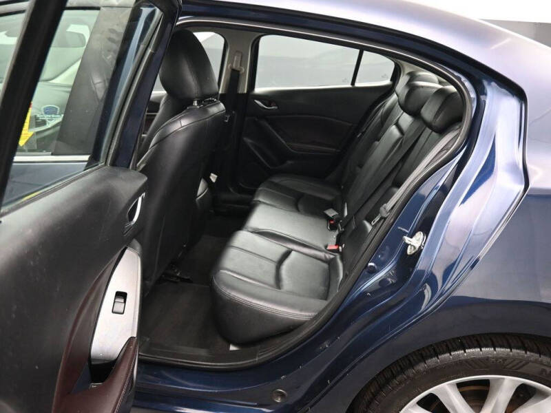 2017 Mazda MAZDA3 Touring