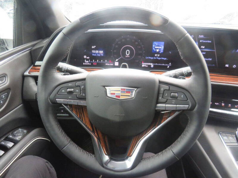 2024 Cadillac Escalade ESV Premium Luxury