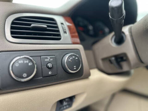 2011 Chevrolet Avalanche LTZ