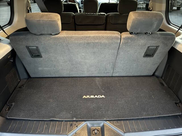 2011 Nissan Armada SV