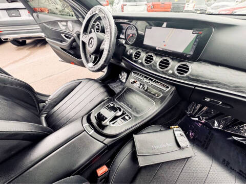 2018 Mercedes-Benz E-Class E 300