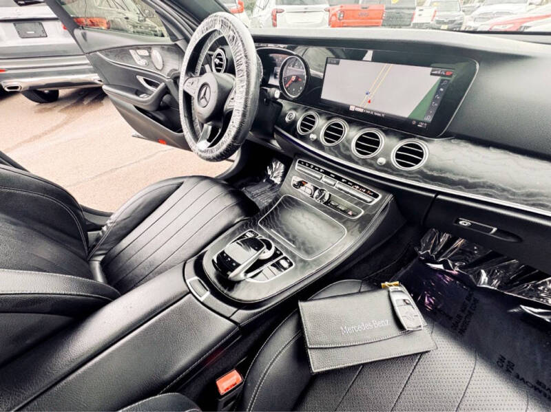2018 Mercedes-Benz E-Class E 300