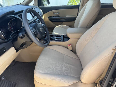 2020 Kia Sedona LX