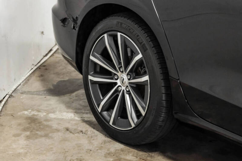 2021 Volvo V60 T5 Momentum