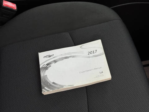 2017 Chevrolet Cruze LS Auto