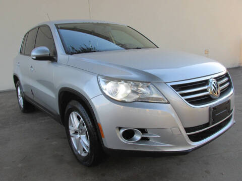 2011 Volkswagen Tiguan S