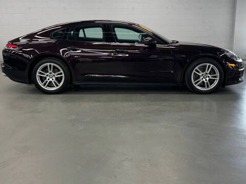 2022 Porsche Panamera