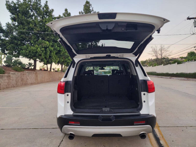 2017 GMC Acadia SLT-1