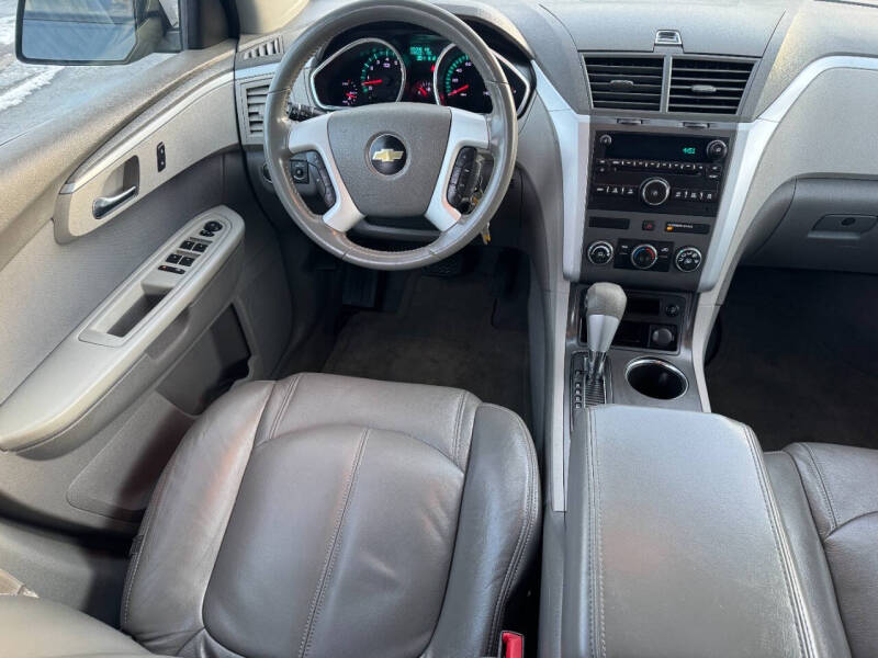 2012 Chevrolet Traverse LS