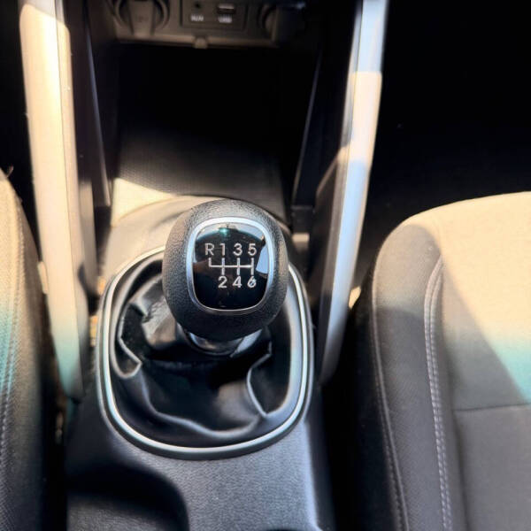 2016 Hyundai Veloster