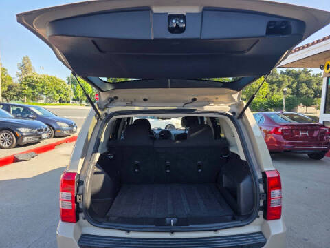 2017 Jeep Patriot Sport