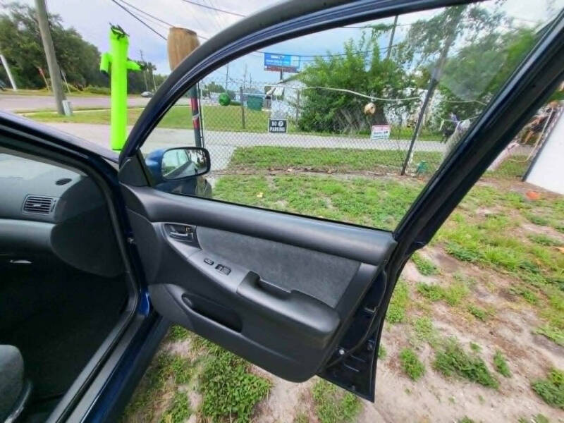2004 Toyota Corolla S