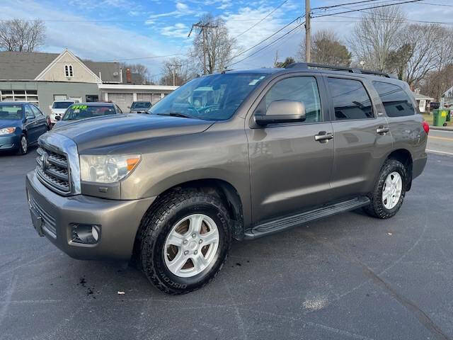 2013 Toyota Sequoia SR5