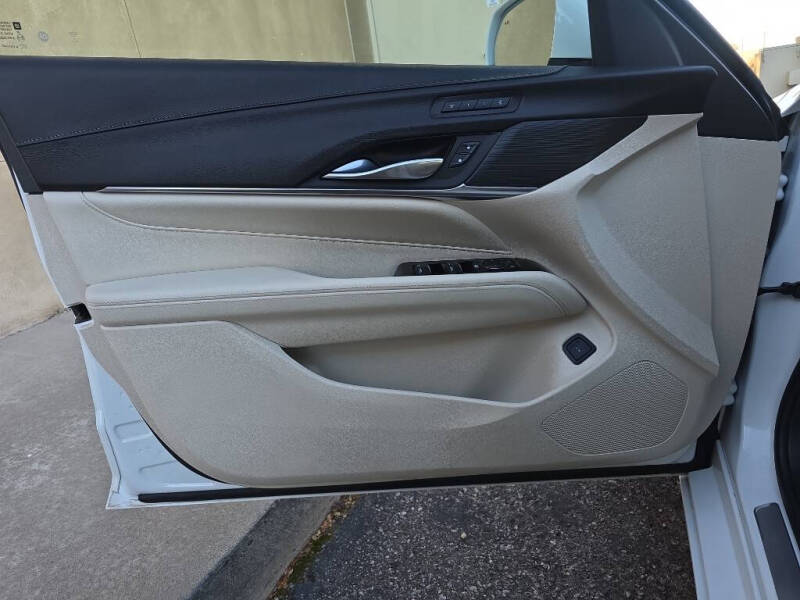 2024 Cadillac CT4 Premium Luxury