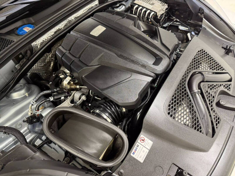 2020 Porsche Macan S