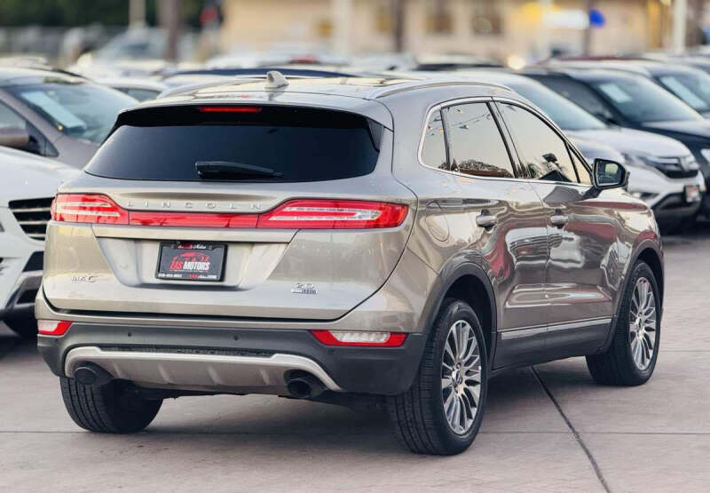 2016 Lincoln MKC Reserve