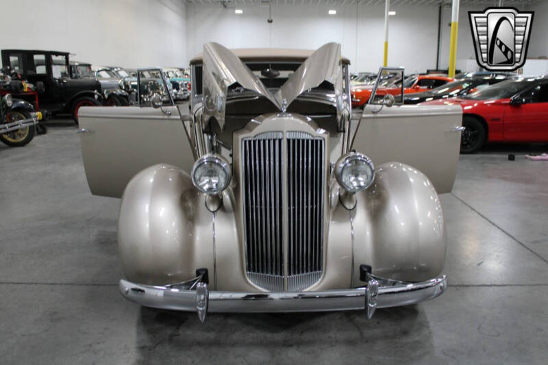 1937 Packard 115C