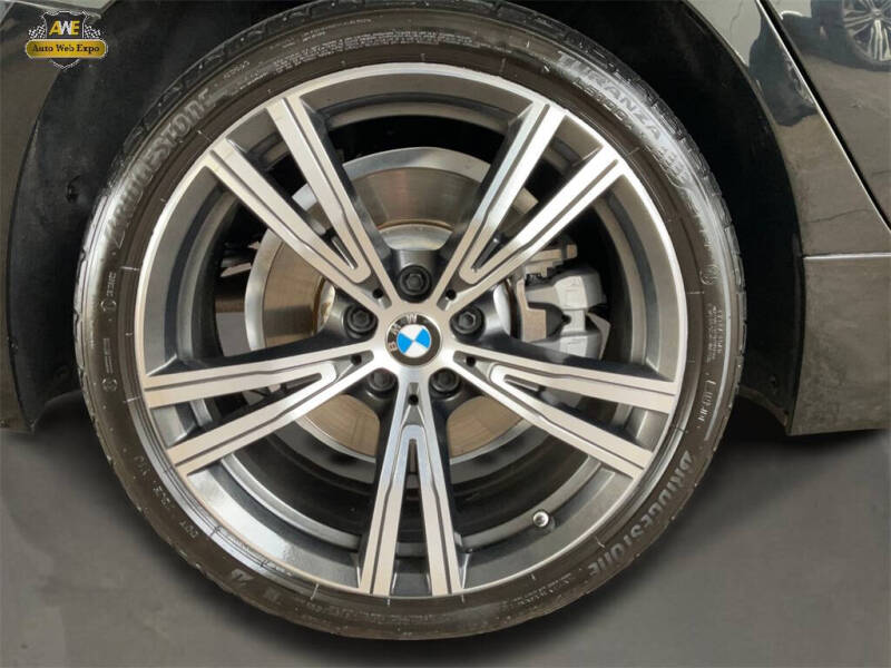 2022 BMW 3 Series 330i