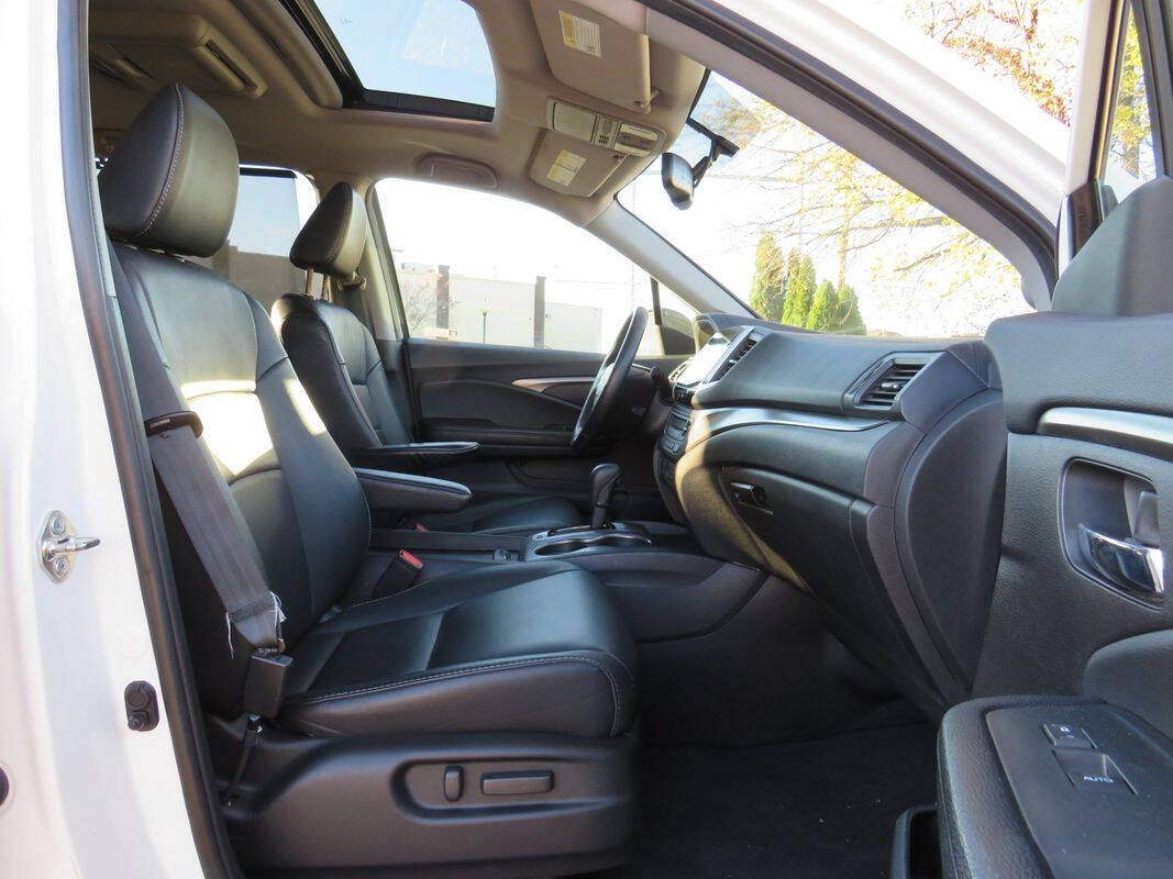 2018 Honda Pilot for sale at Vrbo Motors in Linden, NJ