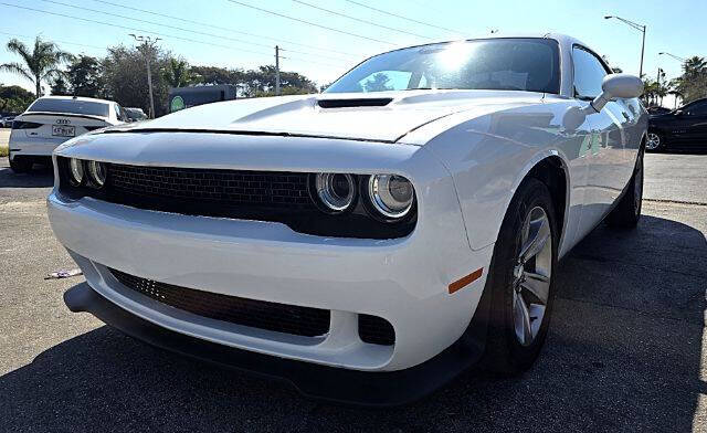 2019 Dodge Challenger SXT