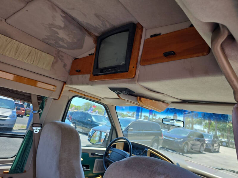 1995 Ford E-Series E-150