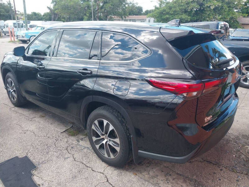 2020 Toyota Highlander XLE