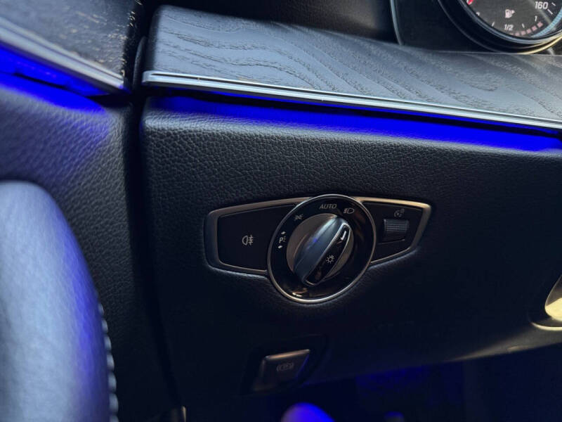 2018 Mercedes-Benz E-Class E 300