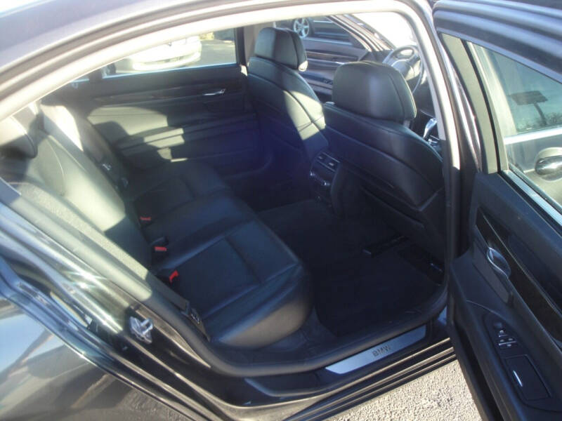 2012 BMW 7 Series 750Li xDrive