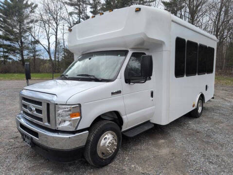2025 Ford E-Series