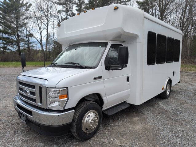 2025 Ford E-Series