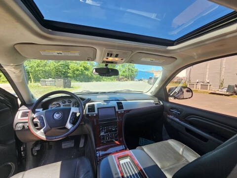 2013 Cadillac Escalade Luxury