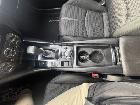 2017 Mazda MAZDA3 Sport