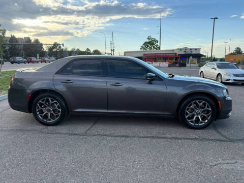 2017 Chrysler 300