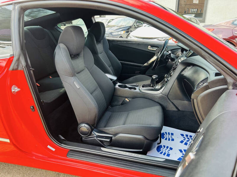 2015 Hyundai Genesis Coupe 3.8