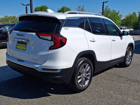 2022 GMC Terrain SLT