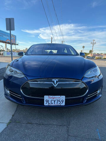 2015 Tesla Model S 85