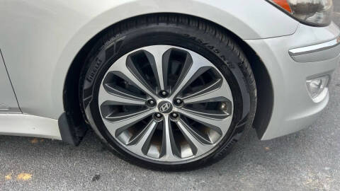 2012 Hyundai Genesis