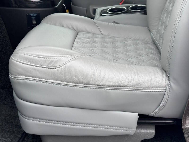 2025 GMC Savana 2500