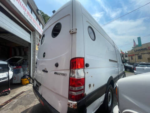 2013 Freightliner Sprinter 2500