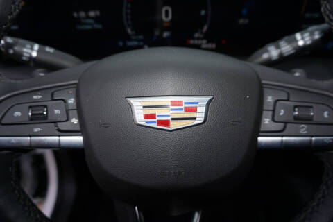 2024 Cadillac XT4 Luxury