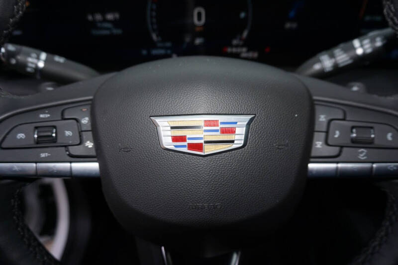 2024 Cadillac XT4 Luxury