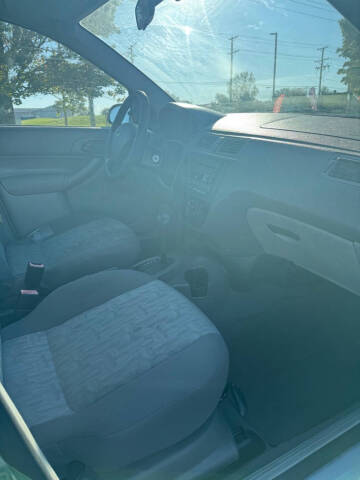 2005 Ford Focus ZX4 SES