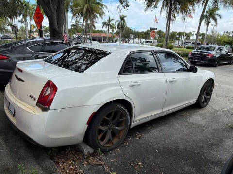 2021 Chrysler 300 S V6